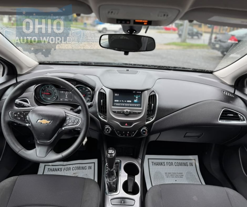 2017 Chevrolet Cruze LT - photo 18