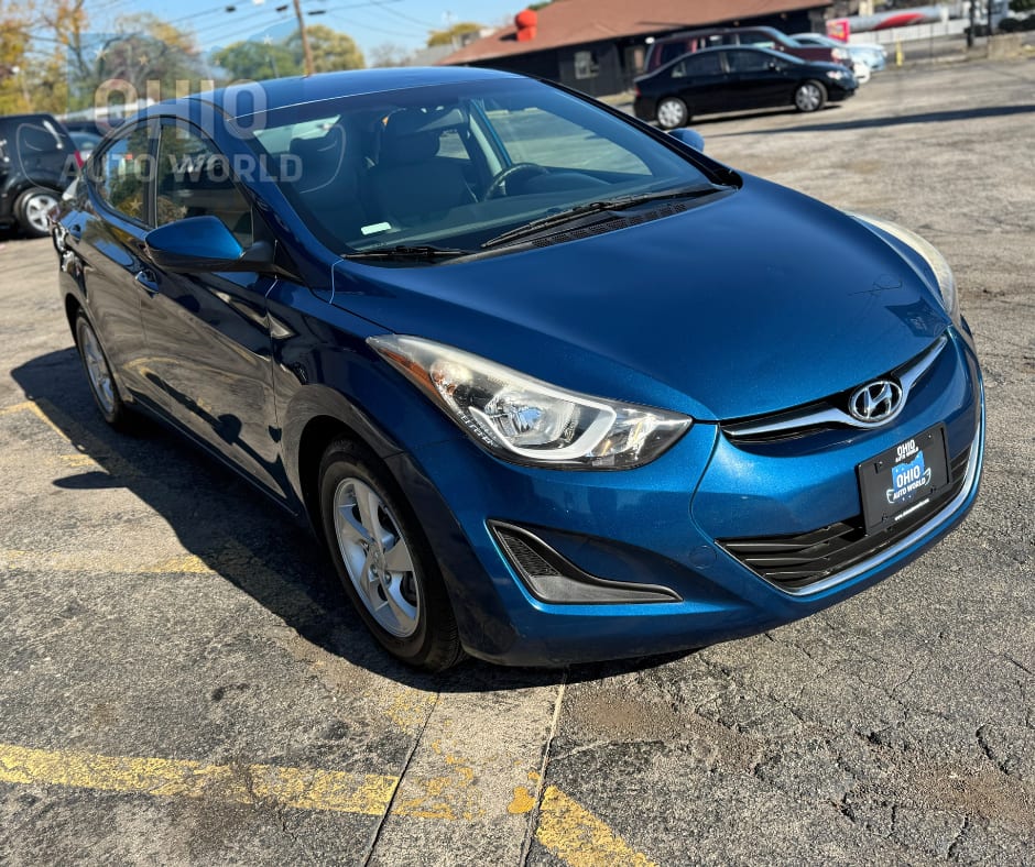 2015 Hyundai Elantra - photo 1