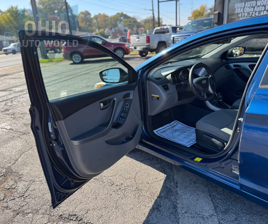 2015 Hyundai Elantra - photo 10
