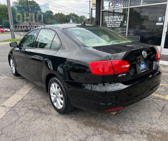 2012 Volkswagen Jetta SE - photo 3
