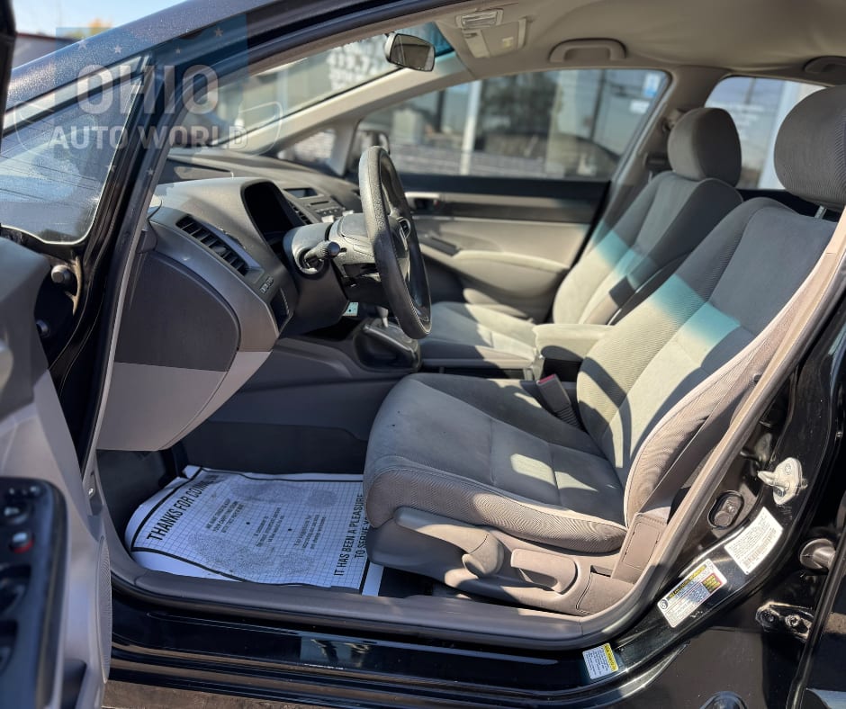 2011 Honda Civic LX - photo 13