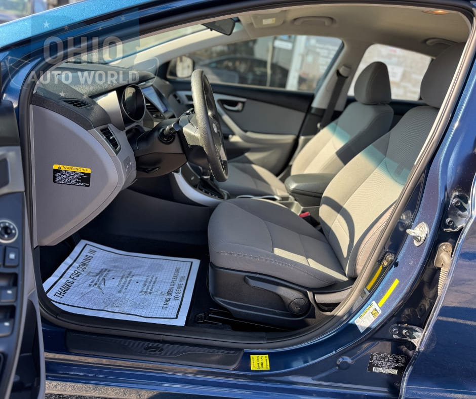 2015 Hyundai Elantra - photo 12
