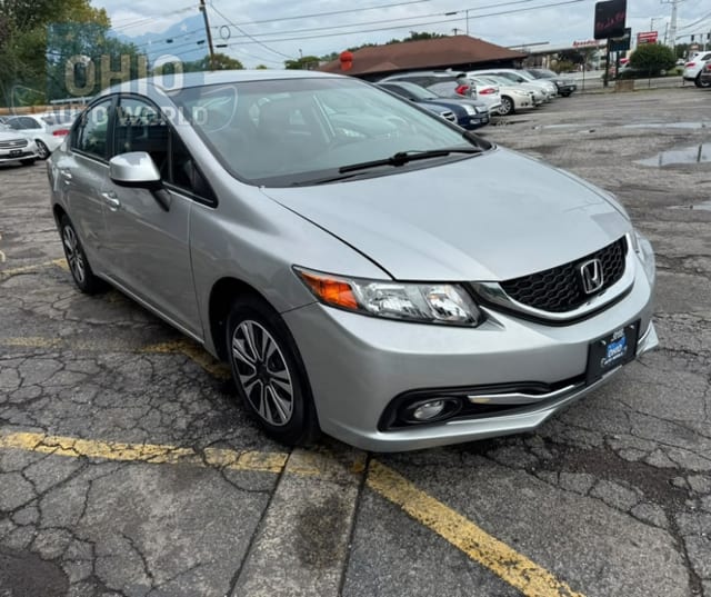 2013 Honda Civic LX - photo 1