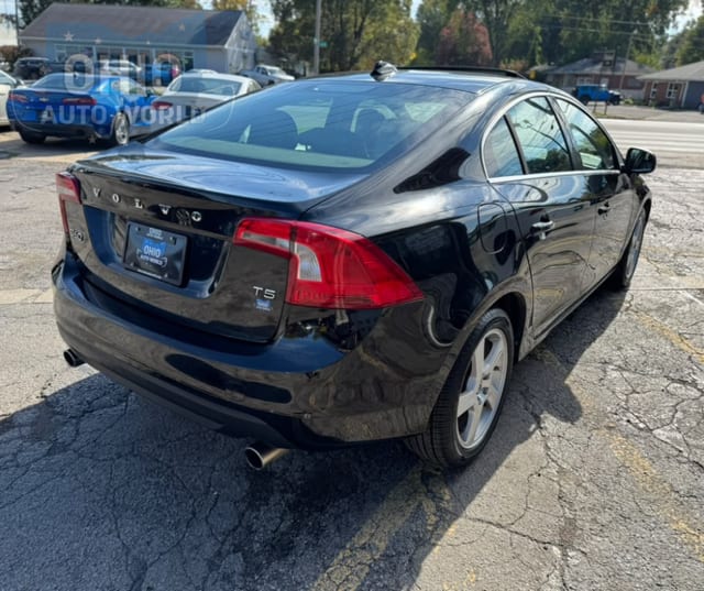 2013 Volvo S60 T5 - photo 2