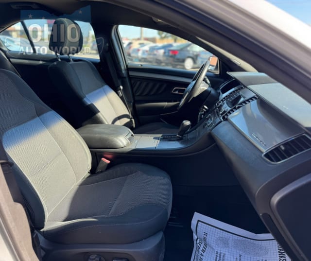 2013 Ford Taurus SEL - photo 12