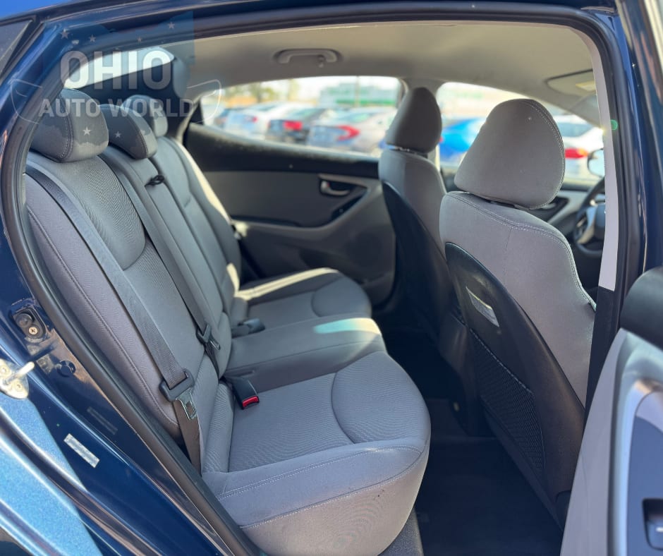 2015 Hyundai Elantra - photo 15
