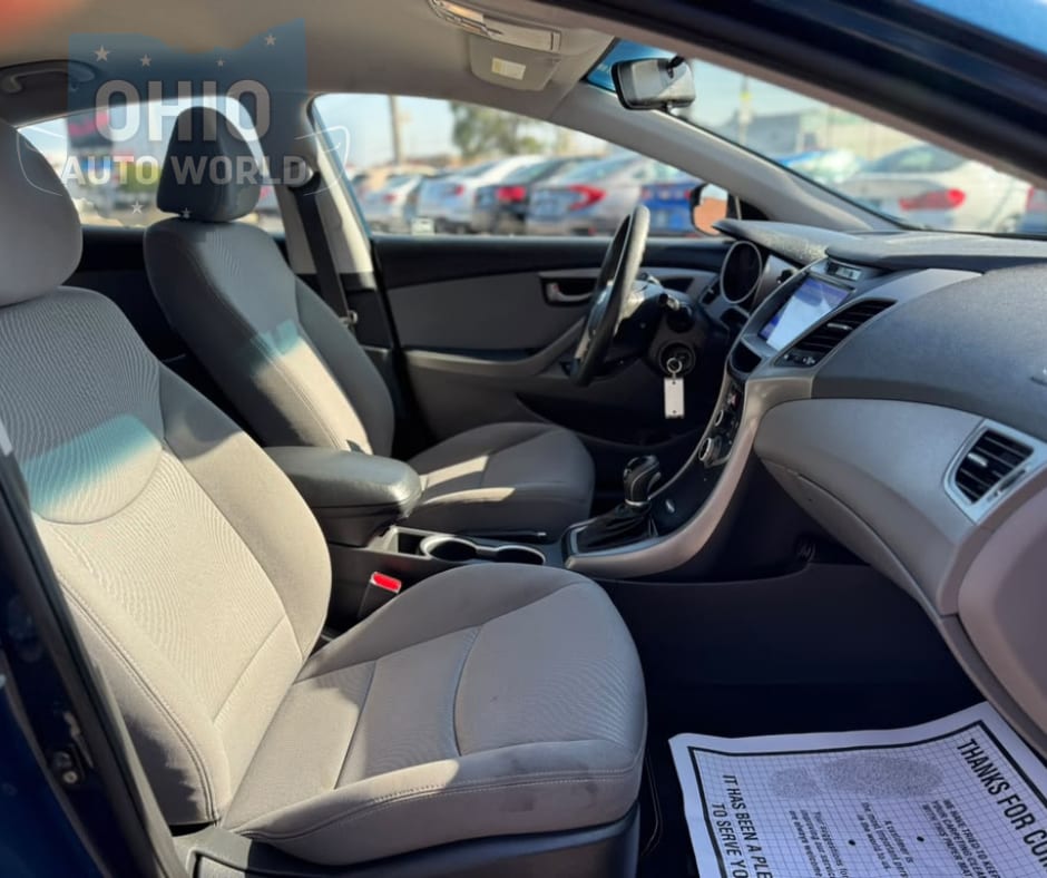 2015 Hyundai Elantra - photo 16